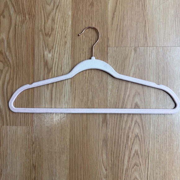 58 lot Velvet Hanger Rose Gold Hook Slim Space Saving Non Slip Clothes Hanger - Picture 2 of 2